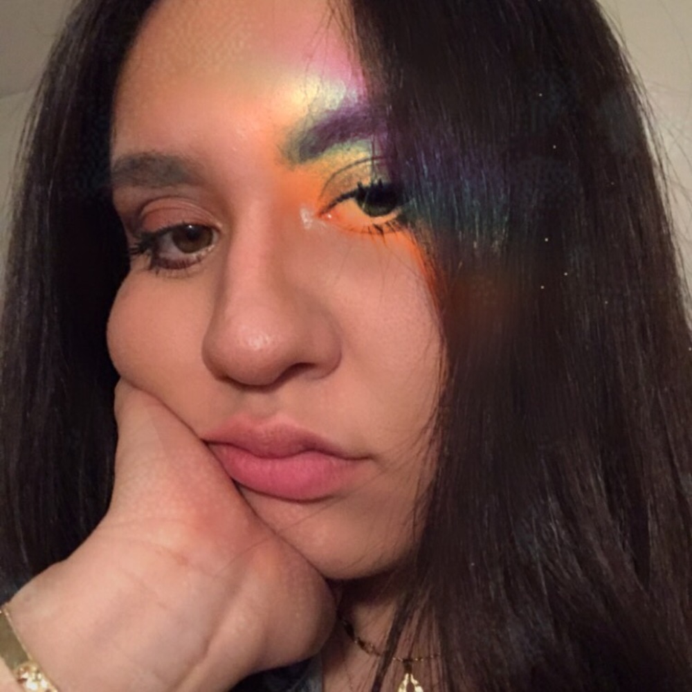 Meet your Posher, Ofelia